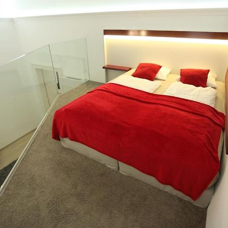 Superior Loft At Basilica Apartment Budapest Exterior photo
