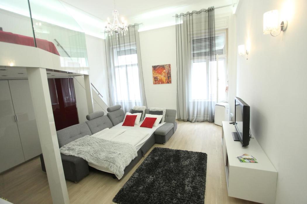 Superior Loft At Basilica Apartment Budapest Exterior photo